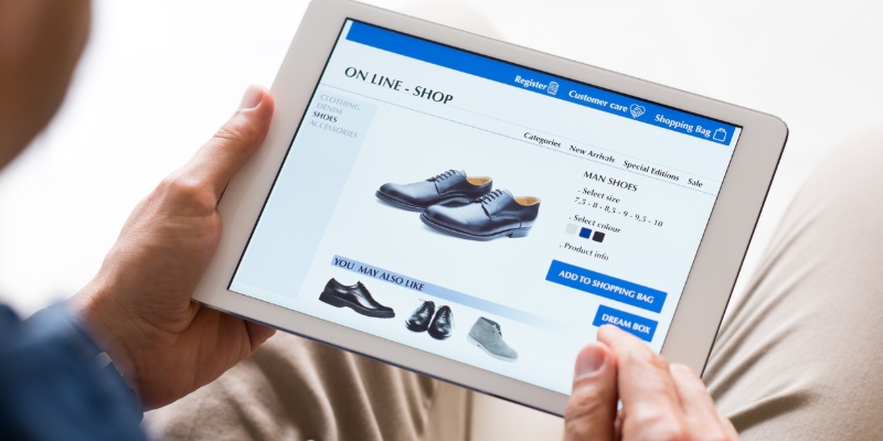 e-commerce-vs-mobile-commerce-what-is-mobile-commerce